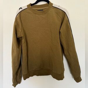 EllandEmm green sweater size medium